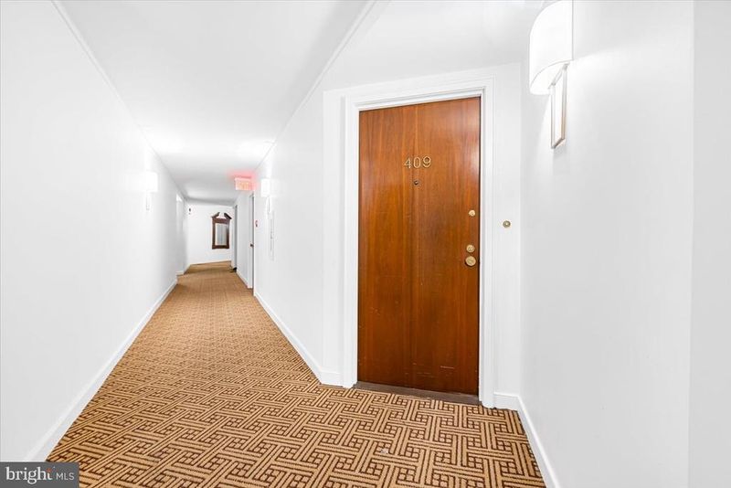 955 26th St NW #409, Washington, DC 20037