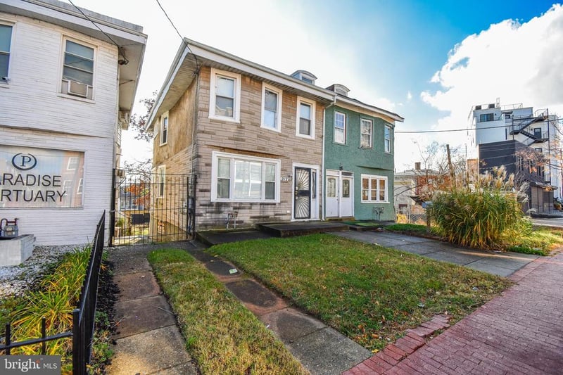 912 Kennedy St NW, Washington, DC 20011