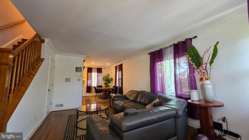 5448 Macbeth St, Hyattsville, MD 20784