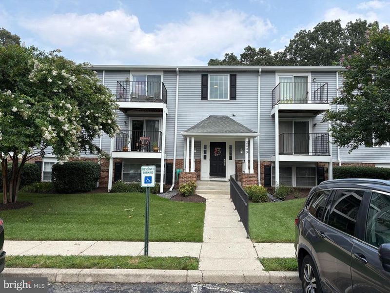3503 Wedgewood Ct #F, Pasadena, MD 21122