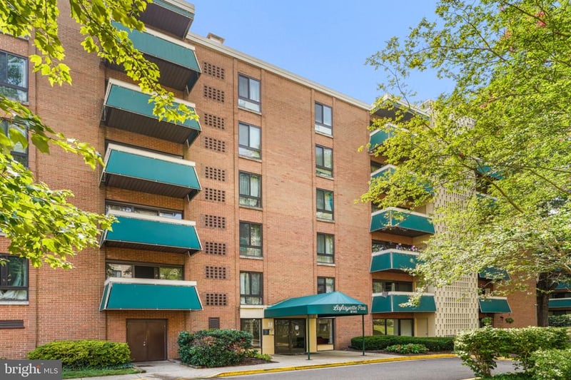 6141 Leesburg PIKE #101, Falls Church, VA 22041