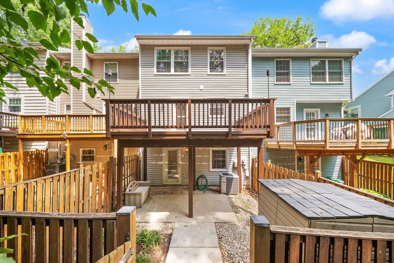15325 Waters Edge Ct, Dumfries, VA 22025