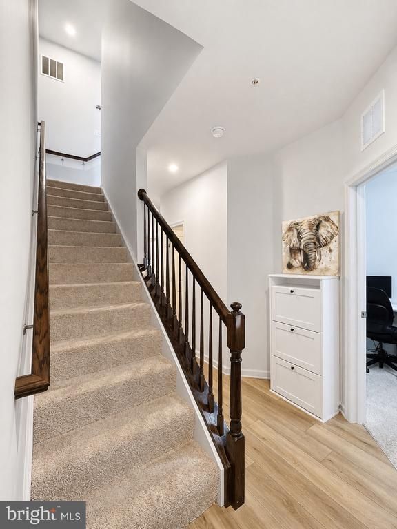 8296 Knight Station Way, Manassas, VA 20110