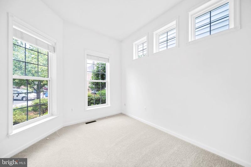 8303 Allerdale Ct, Lorton, VA 22079