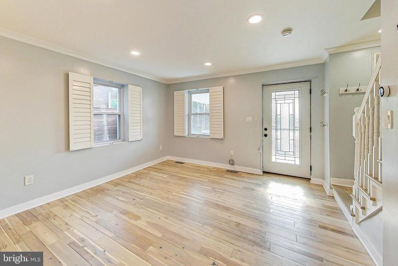5008 6th Pl NE, Washington, DC 20017
