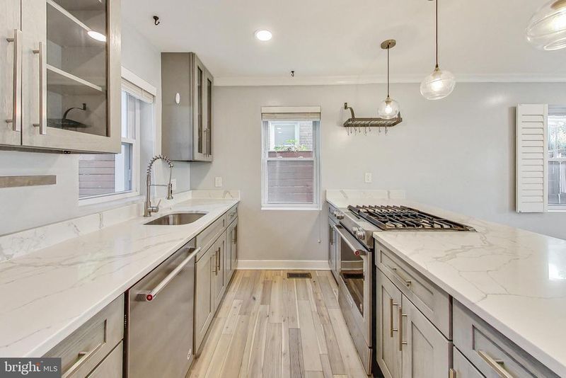 5008 6th Pl NE, Washington, DC 20017