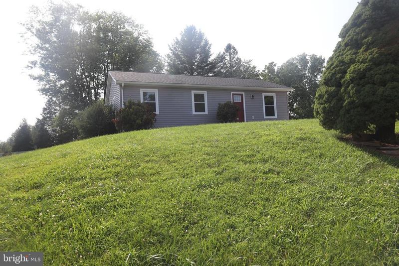 323 S Jefferson St S, Middletown, MD 21769