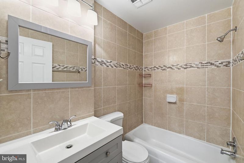 3000 7th St NE #311, Washington, DC 20017