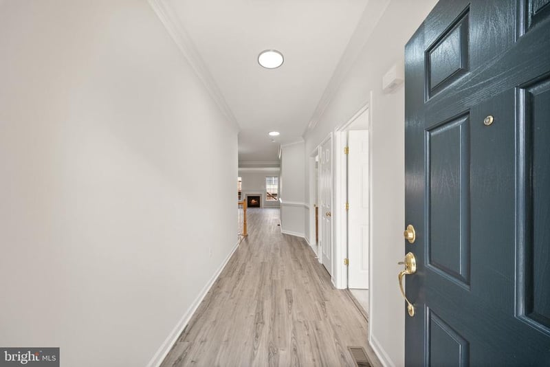 8297 Gaither St, Manassas, VA 20110