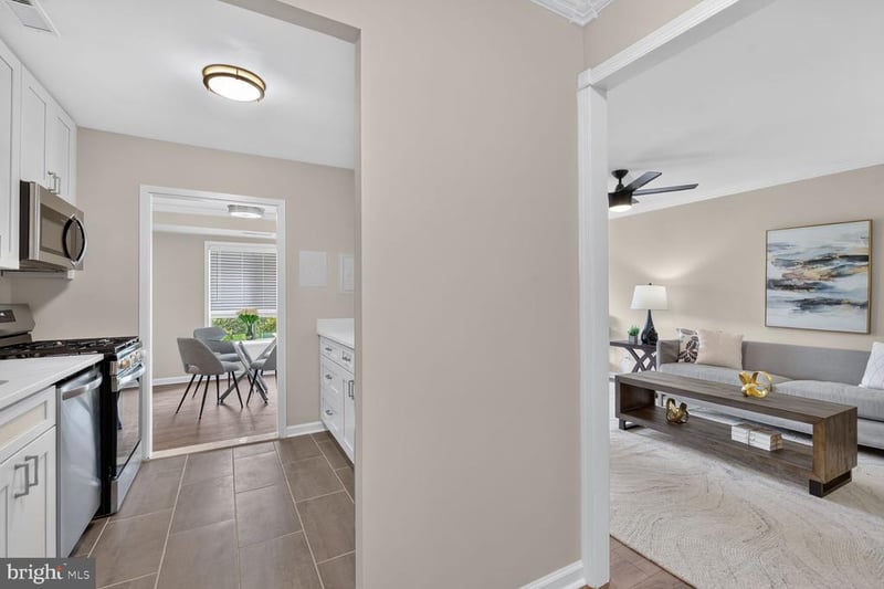 6001 Arlington Blvd #704, Falls Church, VA 22044