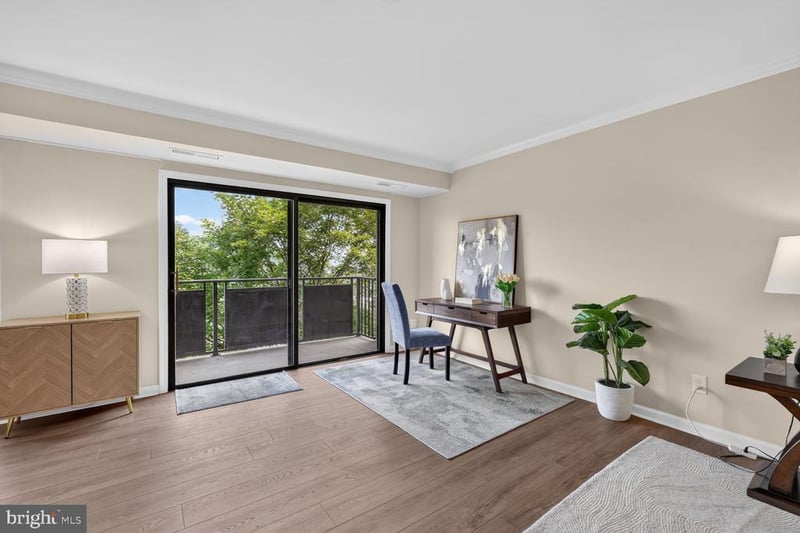 6001 Arlington Blvd #704, Falls Church, VA 22044