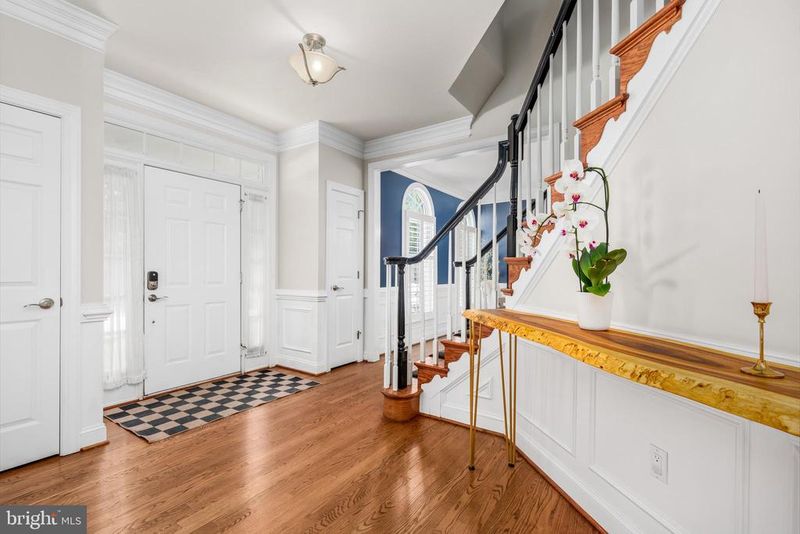 3707 Purks Ct, Alexandria, VA 22309