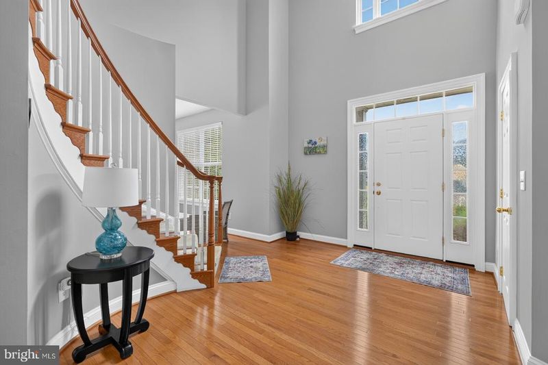 8014 Safe Harbor Ct, Glen Burnie, MD 21060