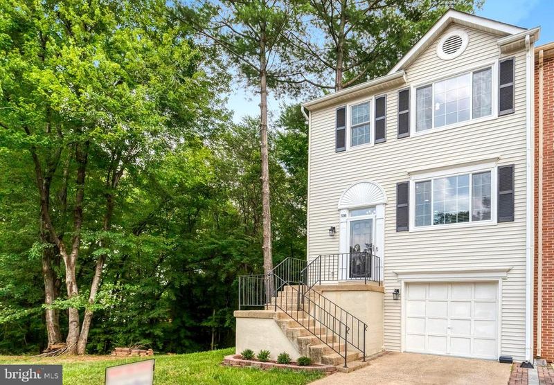 506 Club House Rd, Fredericksburg, VA 22406