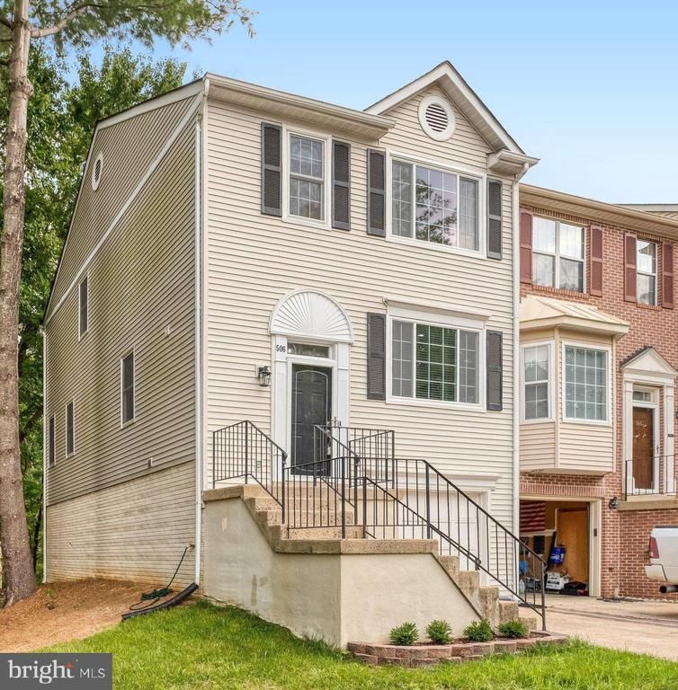 506 Club House Rd, Fredericksburg, VA 22406