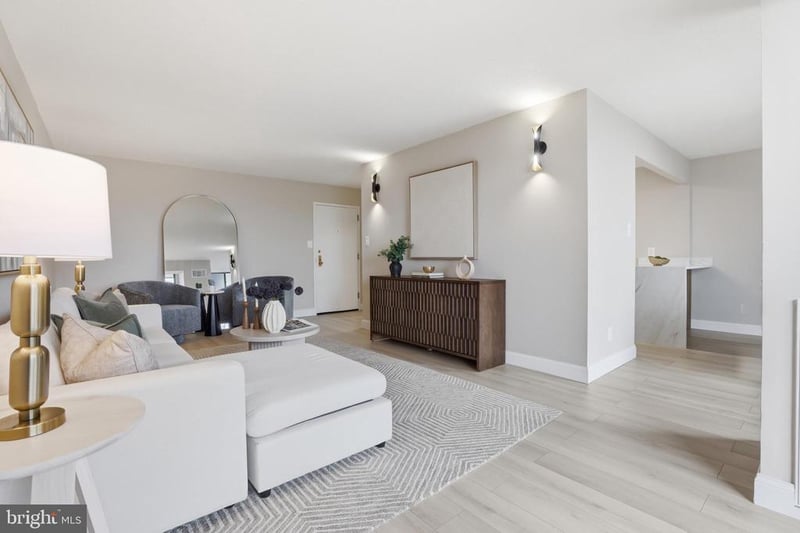 2311 Pimmit Dr #603, Falls Church, VA 22043