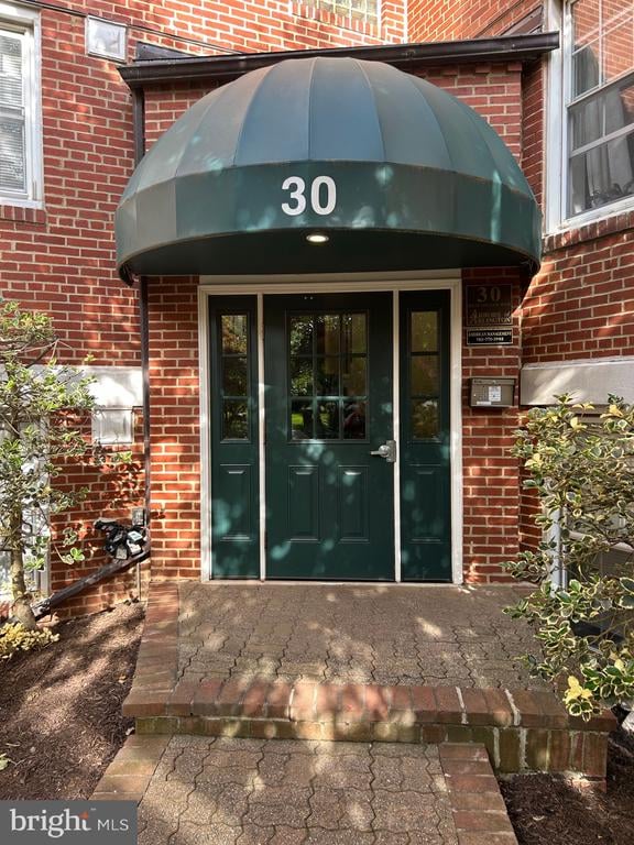 30 S Old Glebe Rd S #102-E, Arlington, VA 22204