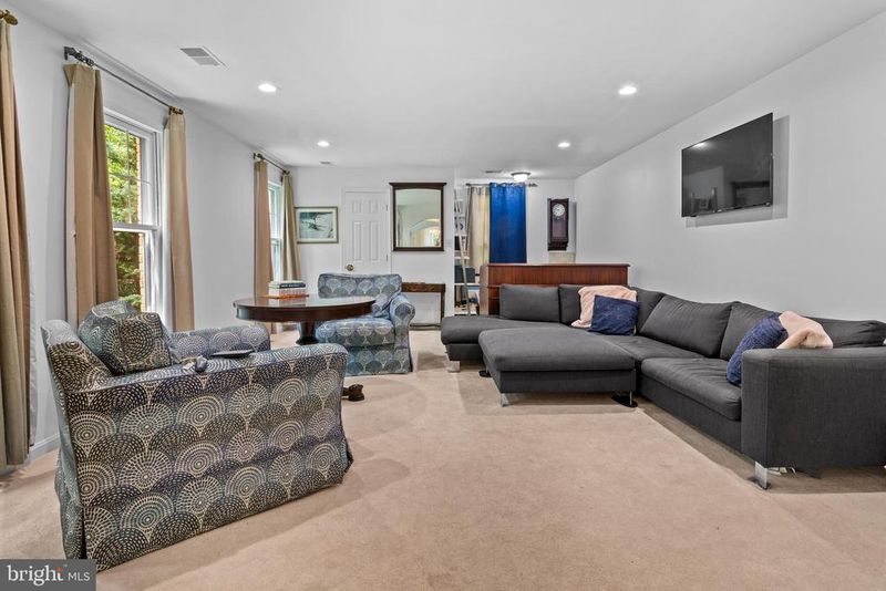 2557 Jigger Way, Annapolis, MD 21401