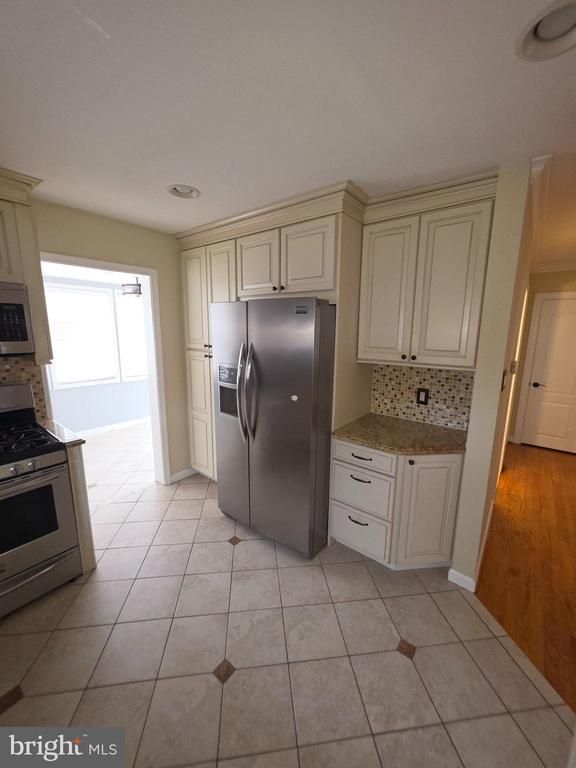 206 Nancy, Linthicum Heights, MD 21090