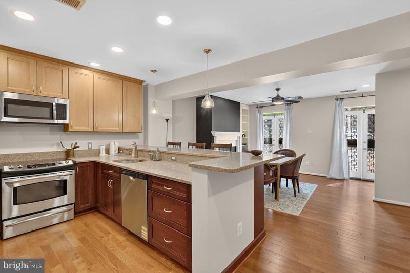 2101 N St NW #T5, Washington, DC 20037