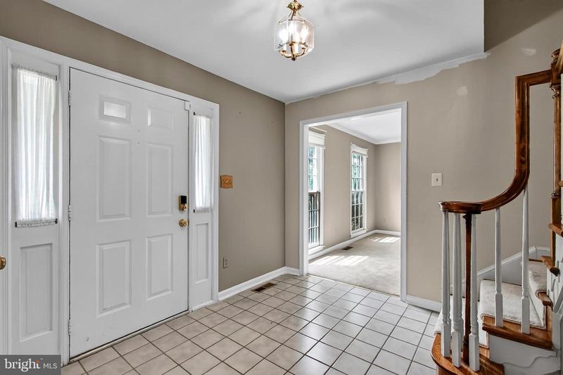 11620 Havenner Rd, Fairfax Station, VA 22039