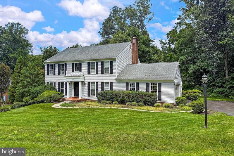 11620 Havenner Rd, Fairfax Station, VA 22039