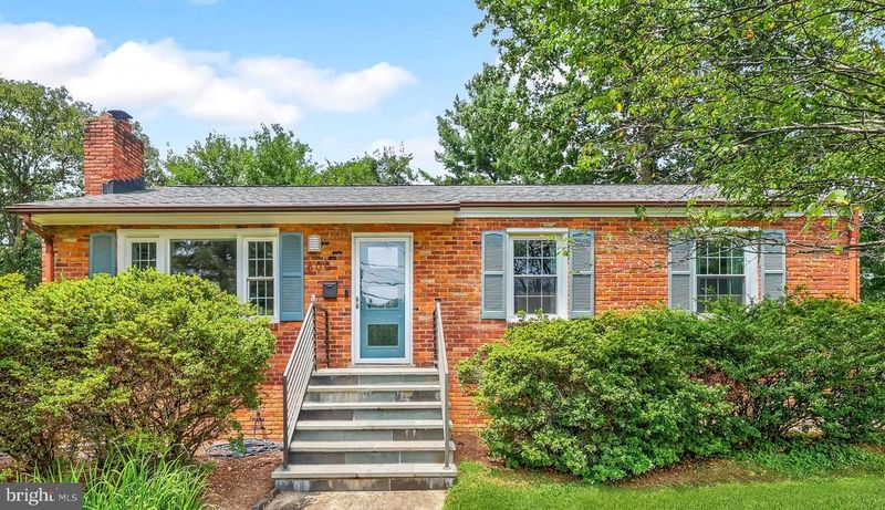 600 John Marshall Dr NW, Vienna, VA 22180