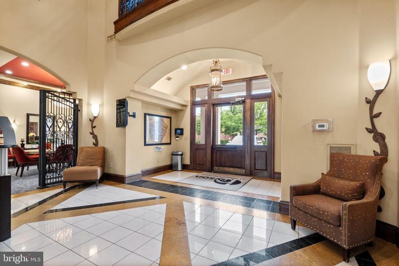12933 Centre Park Cir #306, Herndon, VA 20171