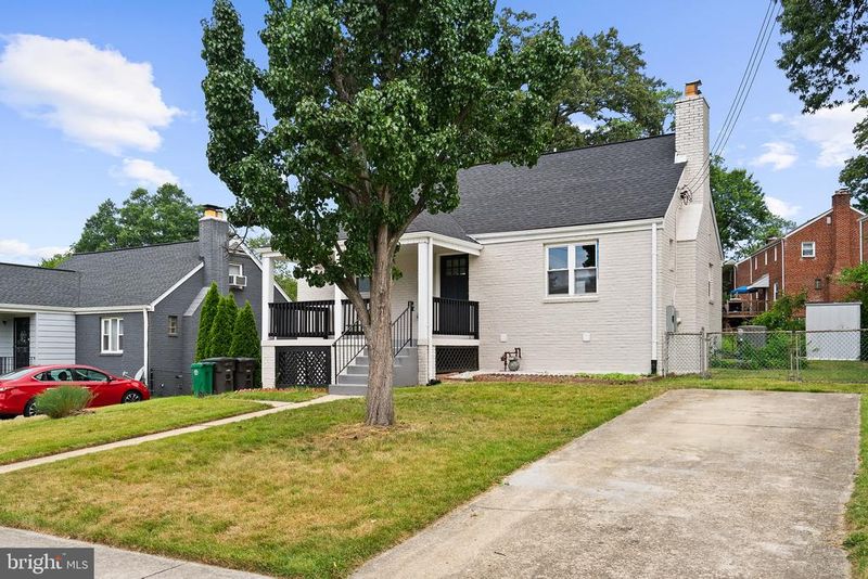 3706 Longfellow St, Hyattsville, MD 20782
