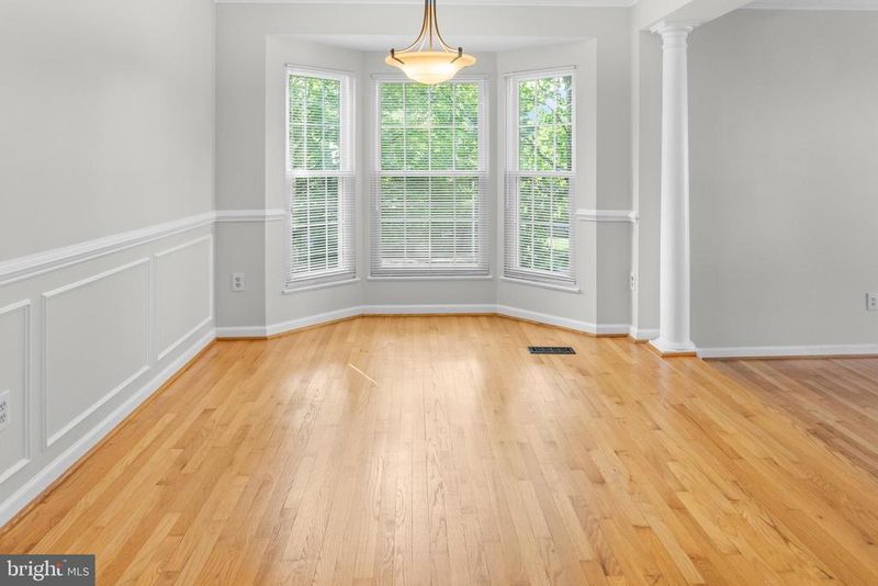 2901 Clovercrest Way, Olney, MD 20832