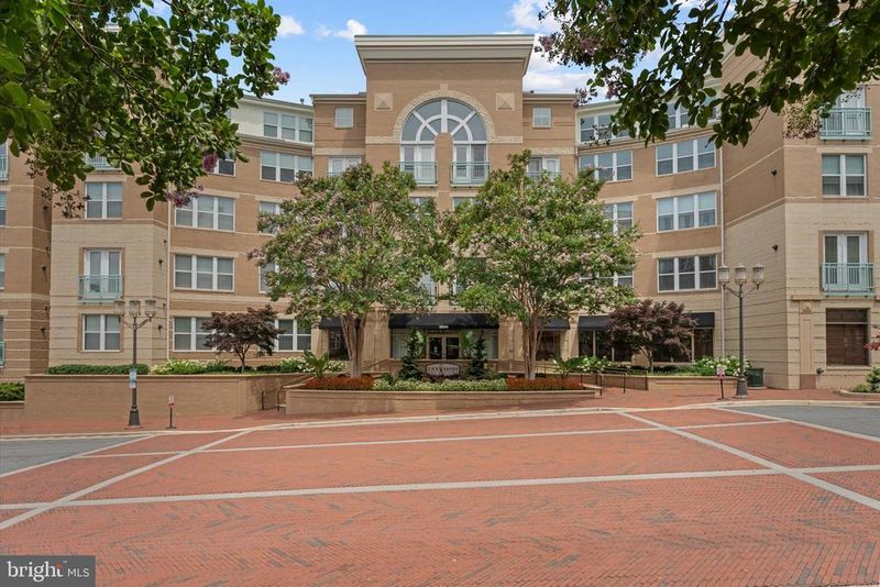 12000 Market St #446, Reston, VA 20190