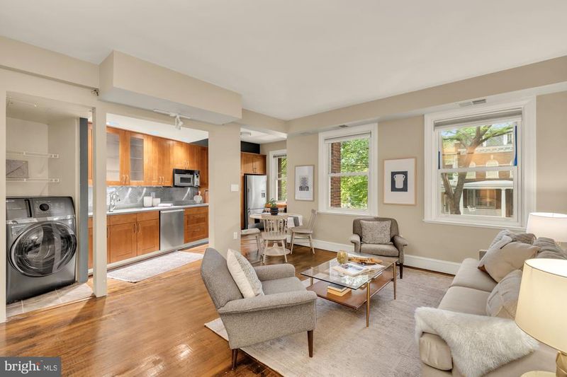 1615 Kenyon St NW #4, Washington, DC 20010