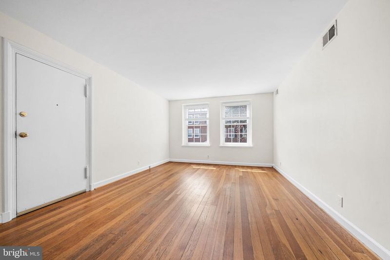 2916 S Buchanan St #B1, Arlington, VA 22206