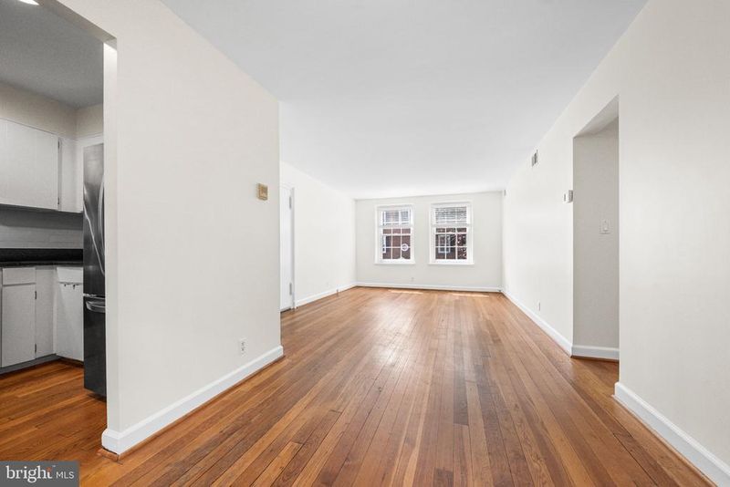 2916 S Buchanan St #B1, Arlington, VA 22206