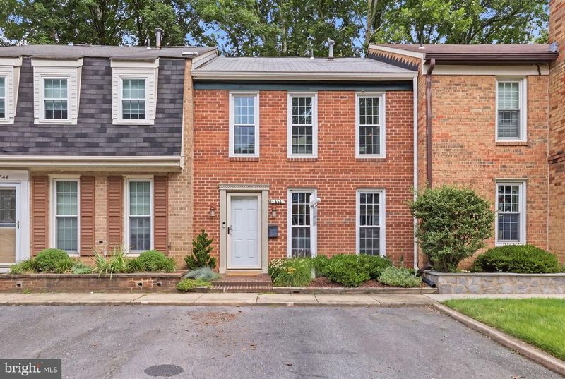 11346 Palisades Ct, Kensington, MD 20895