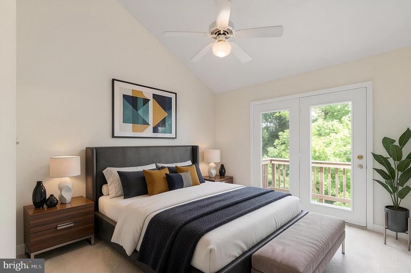 905 Shaw Ct, Fredericksburg, VA 22405
