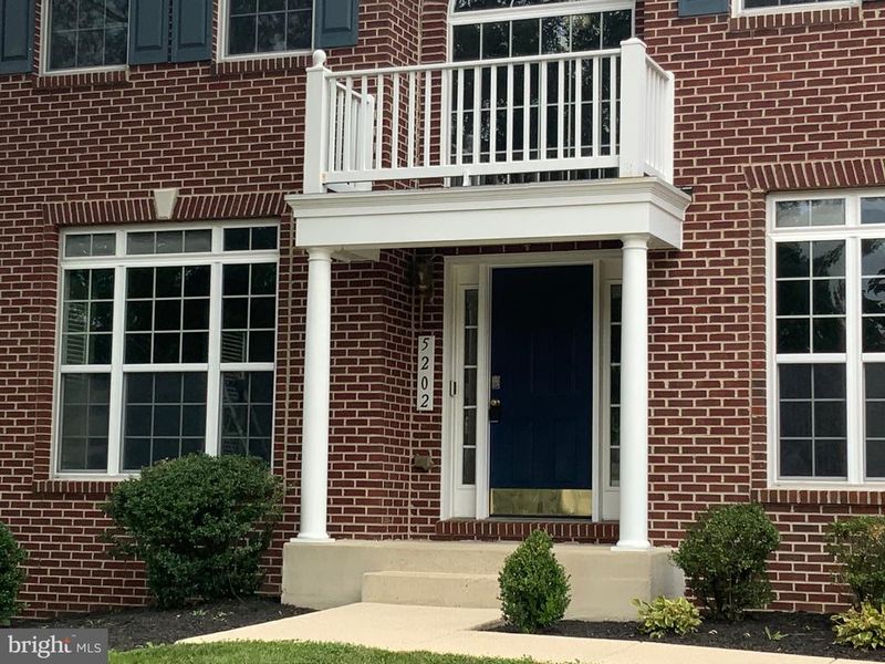 5202 Trotters Glen Dr, Upper Marlboro, MD 20772