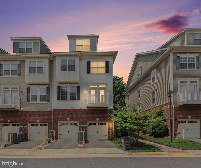 4722 Dane Ridge Cir #4722, Woodbridge, VA 22193