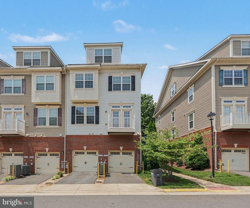 4722 Dane Ridge Cir #4722, Woodbridge, VA 22193