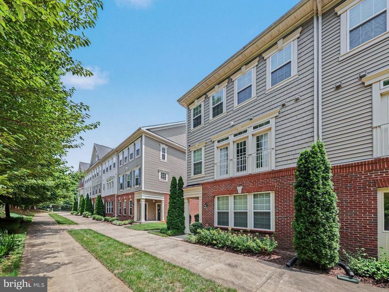 4722 Dane Ridge Cir #4722, Woodbridge, VA 22193