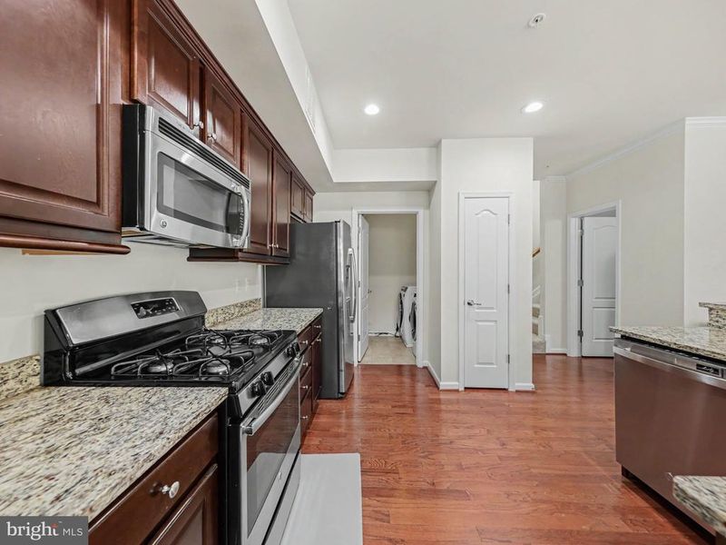 4722 Dane Ridge Cir #4722, Woodbridge, VA 22193