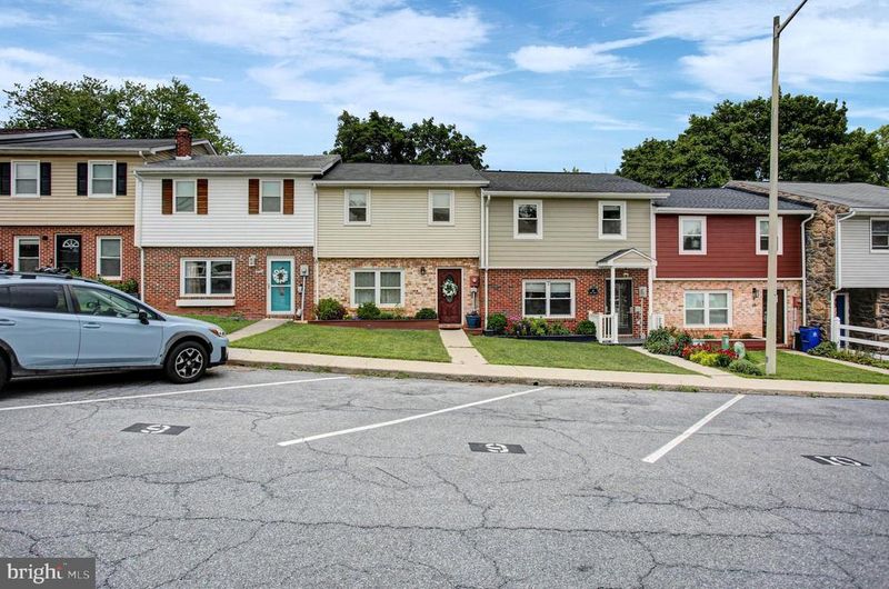 9 Welty Ave, Emmitsburg, MD 21727