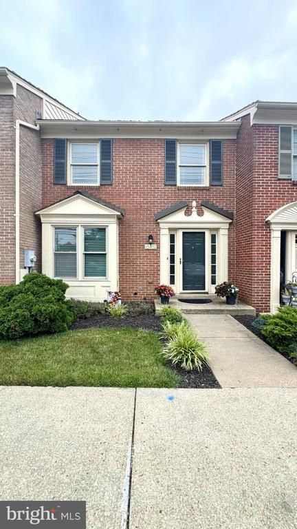 15402 Manor House Ter, Rockville, MD 20853