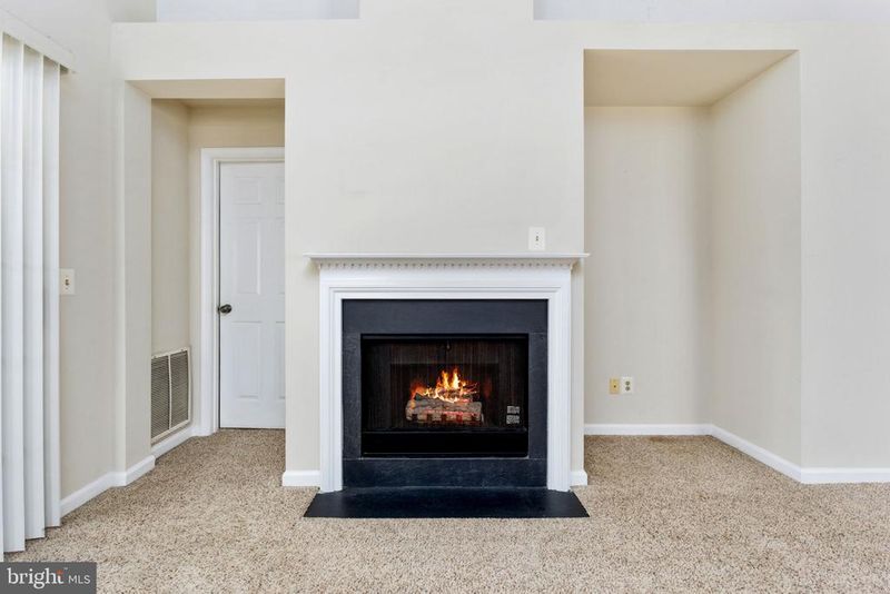 45091 Brae Ter #203, Ashburn, VA 20147