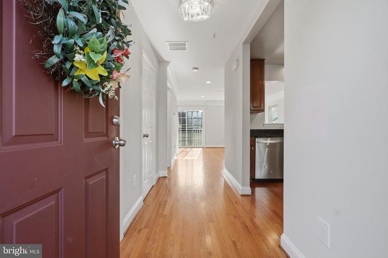 23930 Catawba Hill Dr, Clarksburg, MD 20871