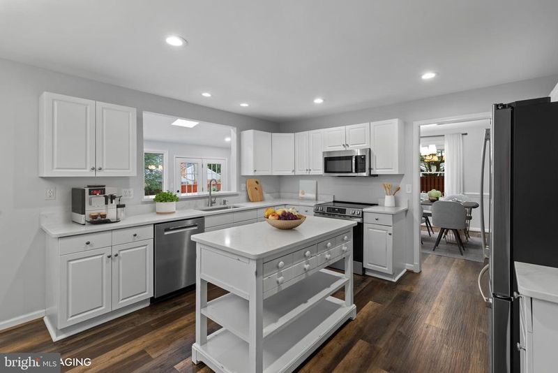 460 Blackshire Rd, Severna Park, MD 21146