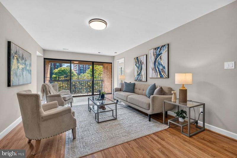 11415 Commonwealth Dr #204, Rockville, MD 20852