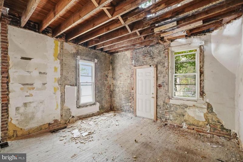 749 Girard St NW, Washington, DC 20001