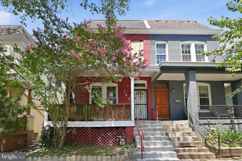 749 Girard St NW, Washington, DC 20001
