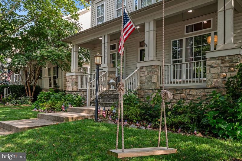 42572 Blue Copper, Brambleton, VA 20148